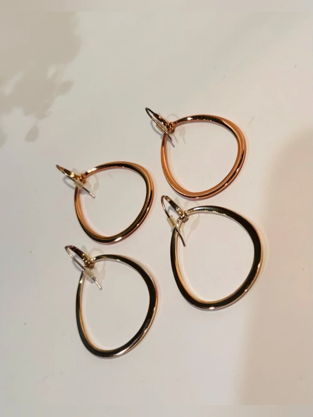 Stella and Dot Goddess Teardrop Earrings 2 Pairs Gold Tone/ Rose Gold Tone - Picture 8 of 9